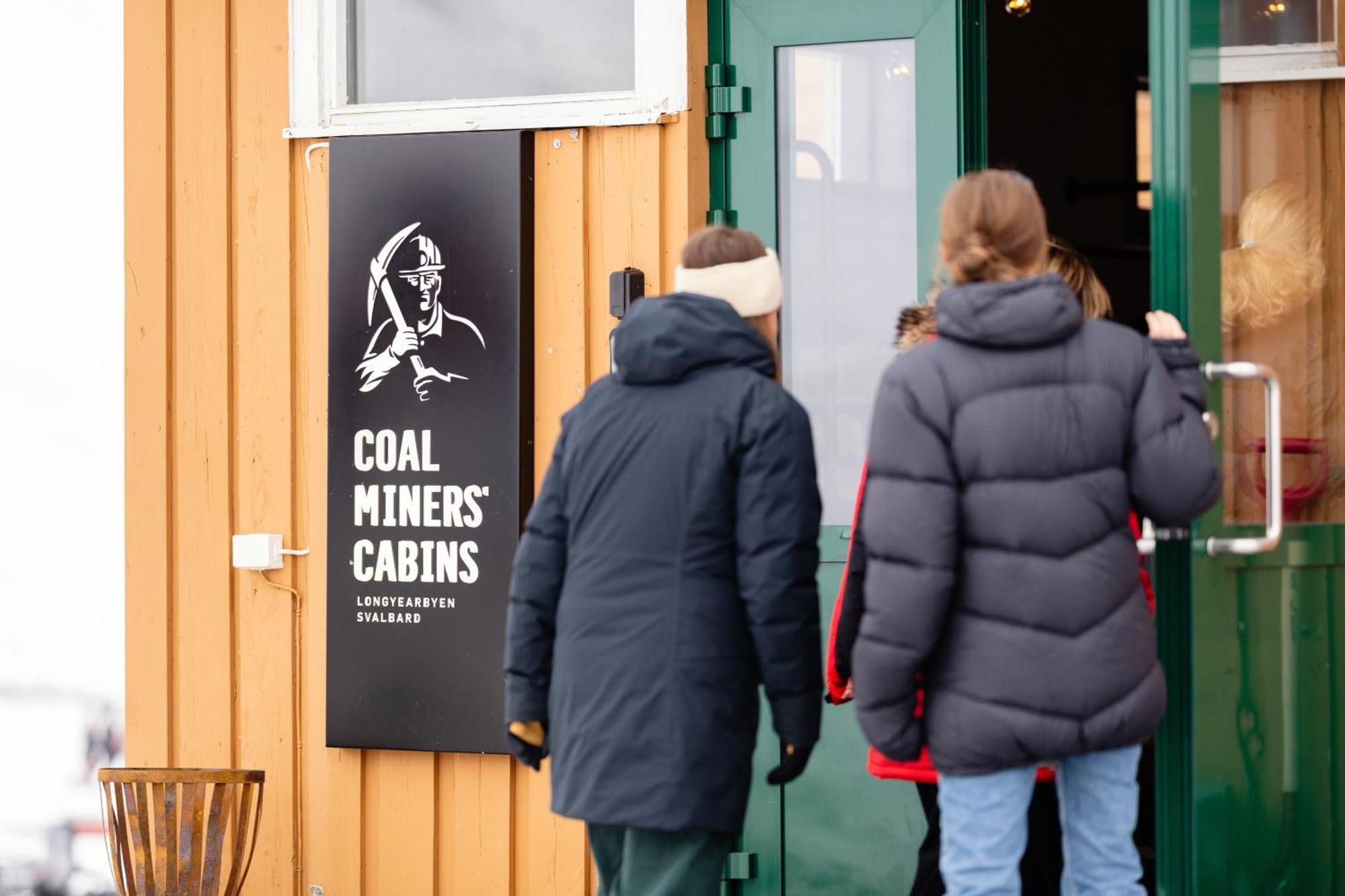 לונגיירביין Coal Miners' Cabins מראה חיצוני תמונה
