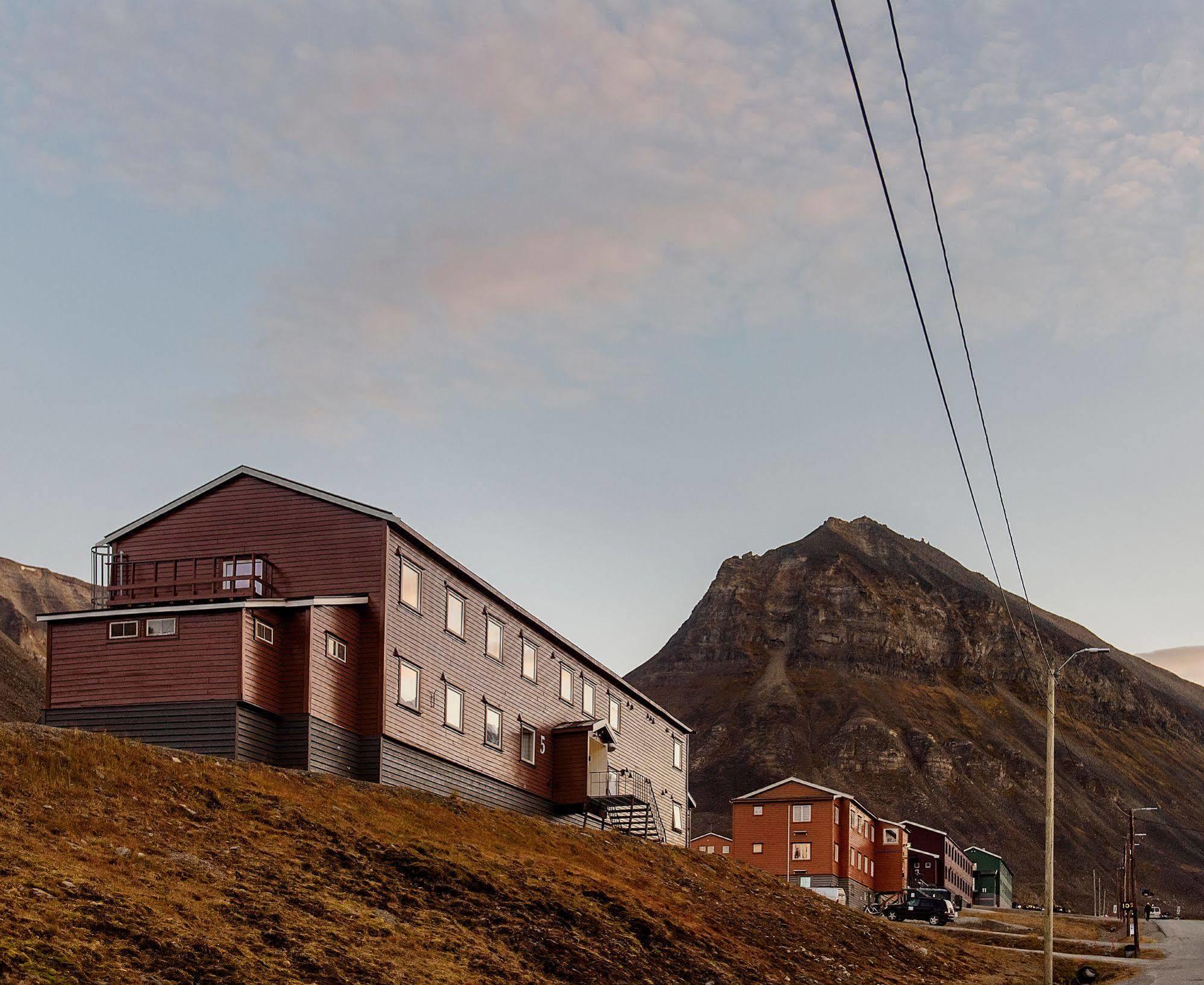 לונגיירביין Coal Miners' Cabins מראה חיצוני תמונה